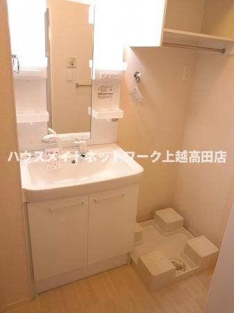 クローバーの独立洗面台|洗髪洗面化粧台