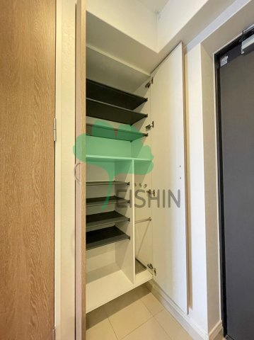 エンクレスト博多駅南SHARE（エンクレスト博多駅南シェア）の玄関|下駄箱もしっかりついてます！