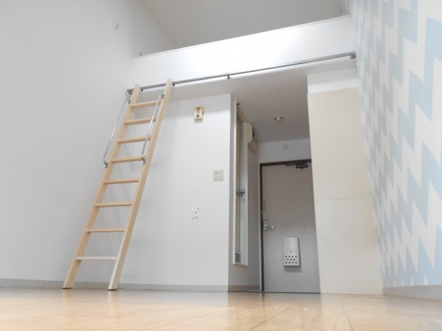 エクセル市川の内装