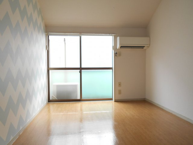 エクセル市川の居間・リビング