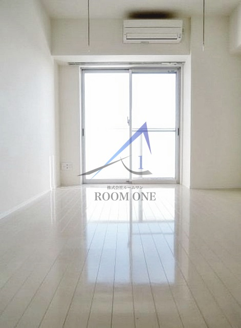 プレール・ドゥーク蒲田の居間・リビング|洋室のお部屋です。