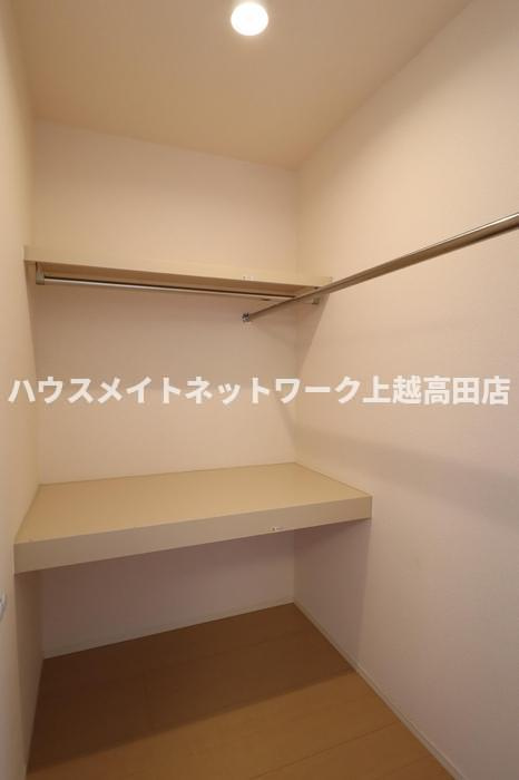 パーク・ビューの収納|ウォークインクローゼット