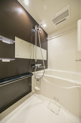 【浴室】 | ルジュール神田須田町 | ※写真は同タイプ住戸です。