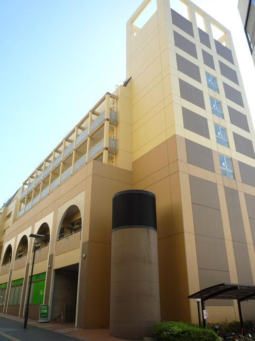 ホーメストプラザ十日市場西館