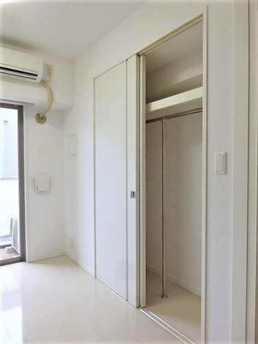 ライオンズクオーレ池袋ソシアの収納|クロゼット　※前回募集時2019年2月の写真