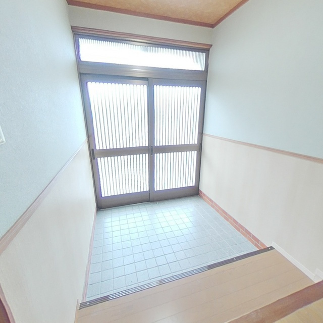 岐阜市上川手の一戸建ての玄関