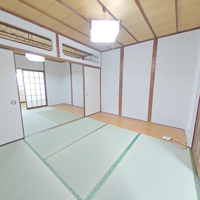 岐阜市上川手の一戸建ての居間・リビング|和室（1F南）