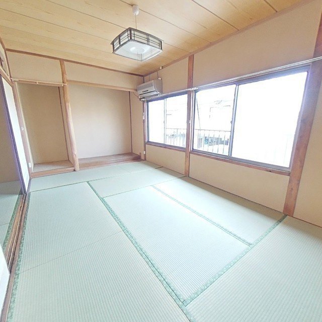 岐阜市上川手の一戸建ての内装|和室（2F北）