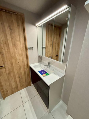 【独立洗面台】 | 【11日(土)・12日(日)見学可】草加ガーデンハイツA棟 | スッキリとしたおしゃれな洗面台です♪