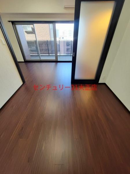 プレジオ弁天町のエントランス