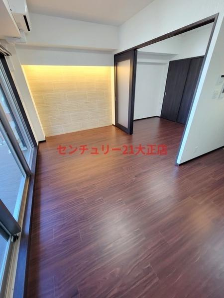 プレジオ弁天町のエントランス