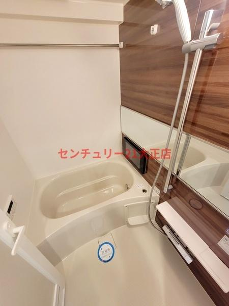 プレジオ弁天町の浴室