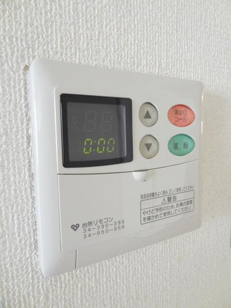 江川ビルの浴室|★楽々給湯パネル★
