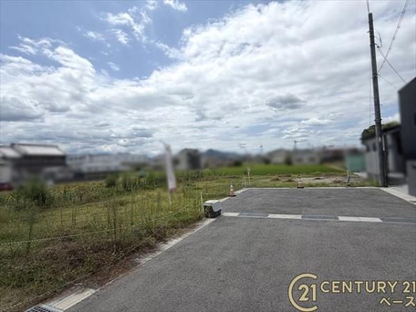 北葛城郡広陵町三吉　Ｂ号地　建築条件なし土地の前面道路含む現地写真|■現地撮影写真■雰囲気の良い閑静な住宅地です！