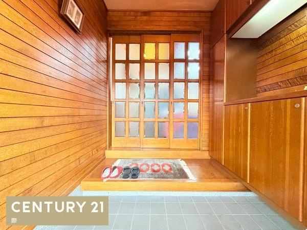 和歌山市小倉　中古戸建の玄関