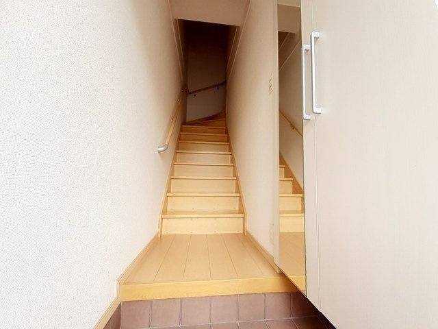 ボニートカーサＡの玄関