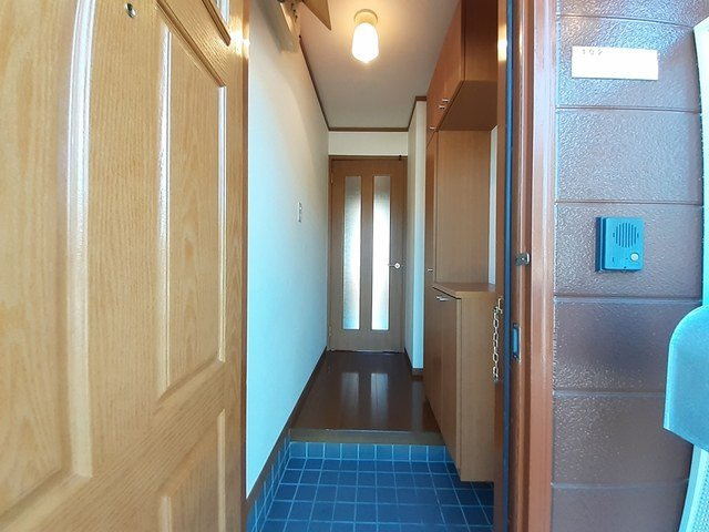 リファインドの玄関