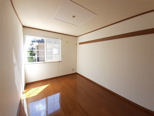 リファインドの内装