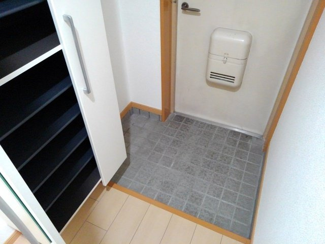 サンパレスの玄関