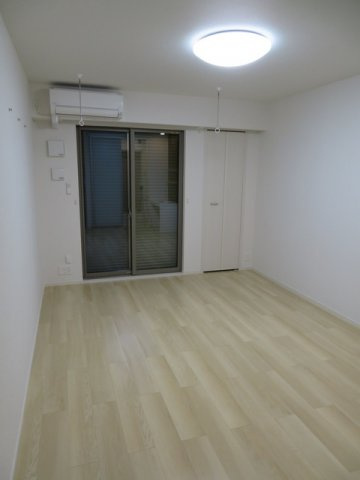 カルヴァドス　Ａの内装