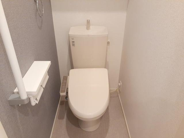 プラウド　内免Ⅰのトイレ