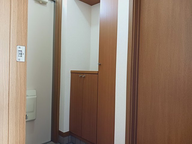 フィオソーレの玄関