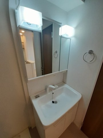 ルミナーレ　Ⅲの洗面所