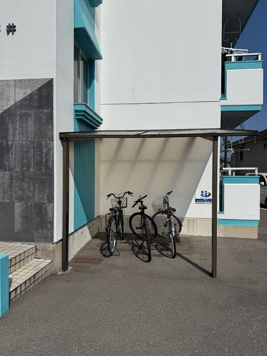 コートハウス坪井のその他共用部分|駐輪場