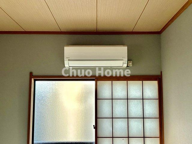 江戸川区南小岩1丁目中古住宅の冷暖房・空調設備|エアコン3台