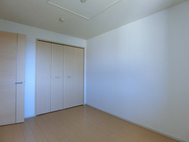 ソヴール　佑の洋室