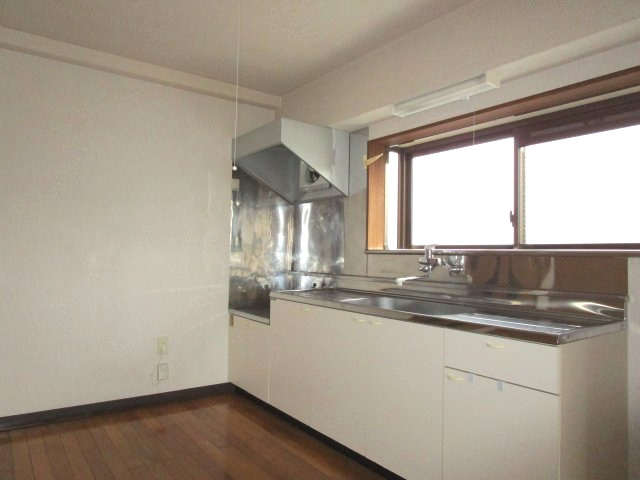 唐津市鏡の賃貸マンションのキッチン