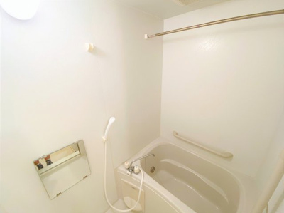 【浴室】 | レオネクスト平江Ｙ | 落ち着いた空間のお風呂です