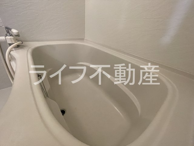 プルミエール Aの浴室