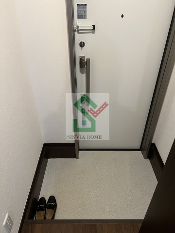 ドゥーバトウの玄関