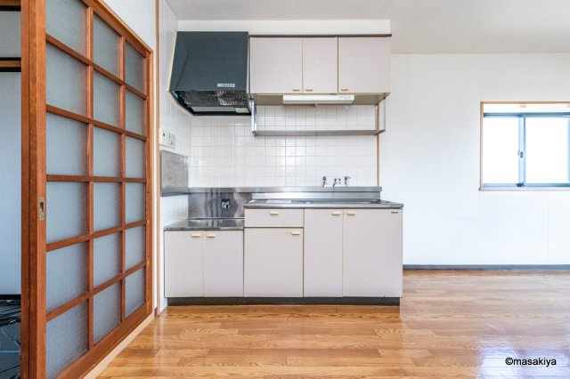 レジデンス西和田のキッチン