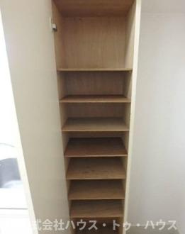 ジュネパレス塚本の収納