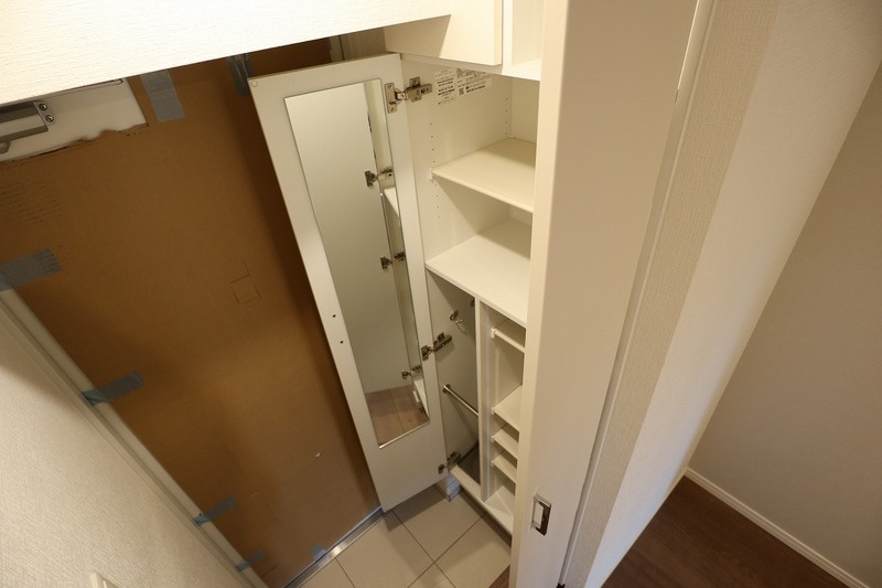 ラ・シック　サヴォイ　14階の収納|別号室のものです。現状優先になります。