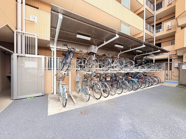 【駐輪場】 | ダイアパレス南大泉　(保谷店) | 緑豊かな住宅地でのびのびとした暮らし。