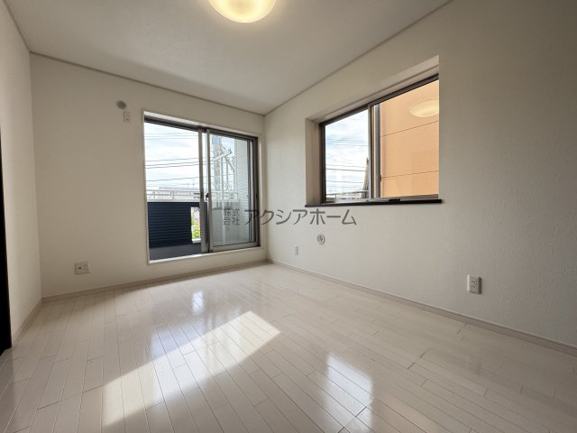 所沢市東狭山ヶ丘2丁目　中古一戸建　～LDK20帖～の子供部屋|洋室6帖