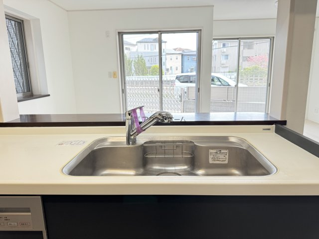 所沢市東狭山ヶ丘2丁目　中古一戸建　～LDK20帖～の設備|浄水器一体型水栓付シンク