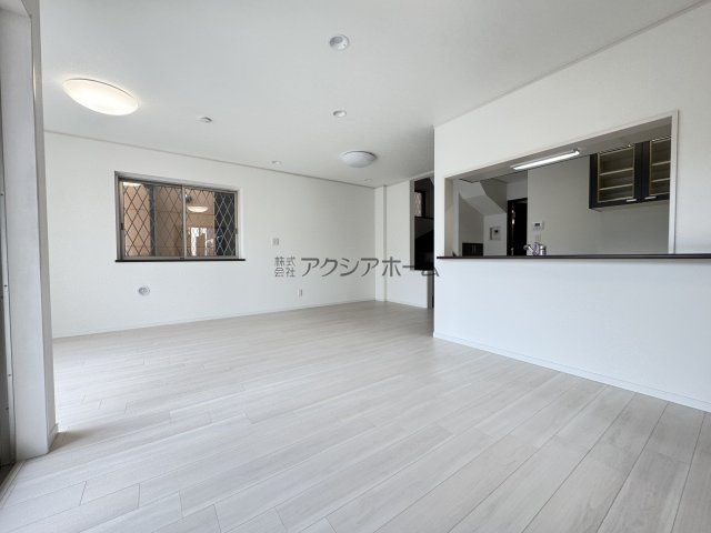 所沢市東狭山ヶ丘2丁目　中古一戸建　～LDK20帖～の内装|LDK20帖