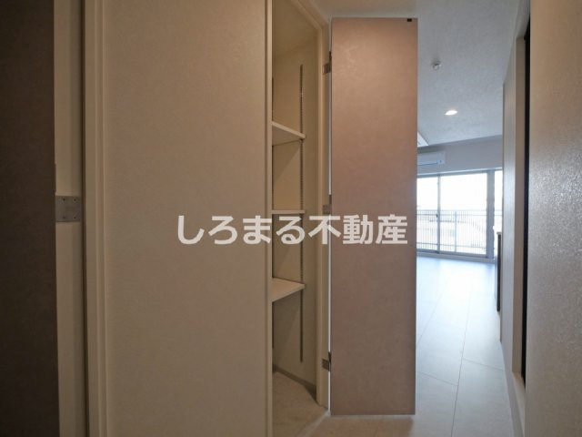 アーバネックス堺筋本町の収納