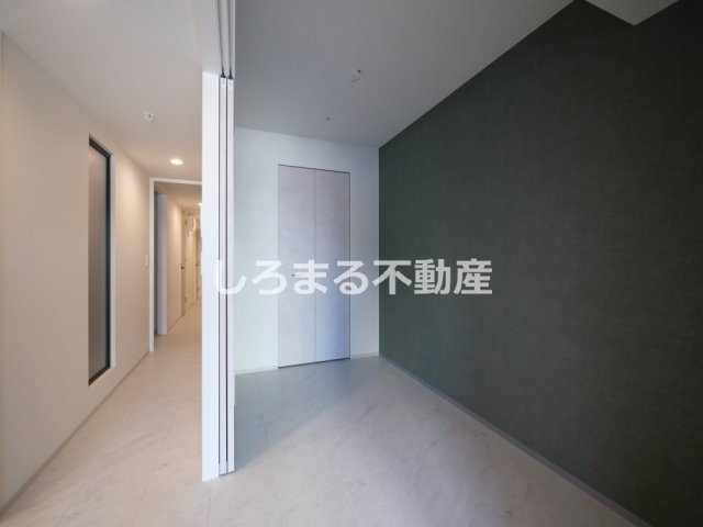 アーバネックス堺筋本町の洋室