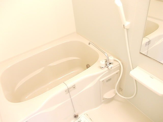 サニーコート城山の浴室