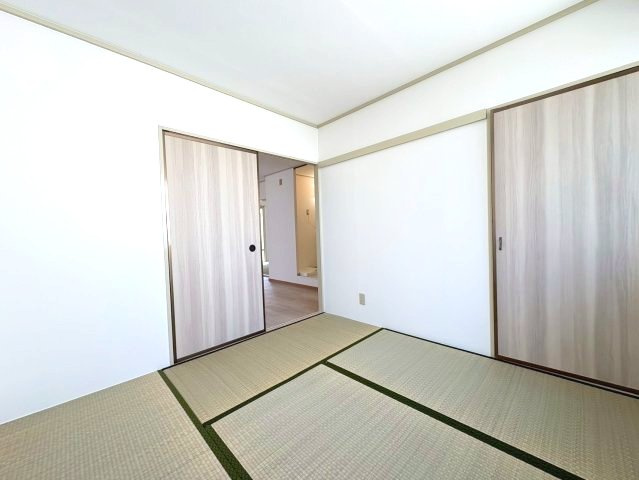 サニーハウスの和室