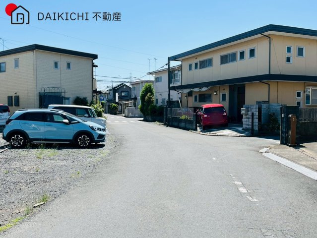 【前面道路含む現地写真】 | 日高市高萩東1丁目　中古戸建