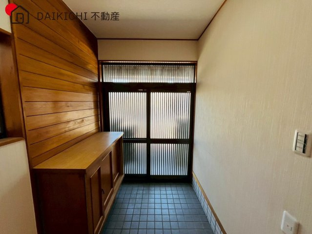 【玄関】 | 日高市高萩東1丁目　中古戸建