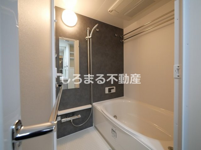 アーバネックス堺筋本町の浴室