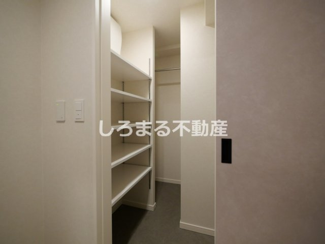 アーバネックス堺筋本町の収納