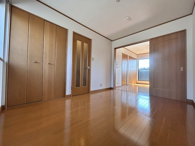 アンダンテ 壱番館の洋室|使い勝手のいい洋室です